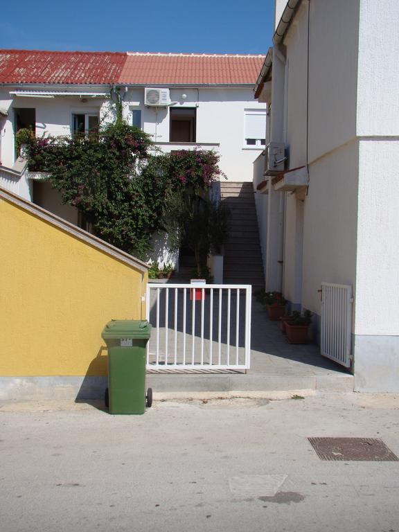 Apartment Ticic Povljana Kültér fotó
