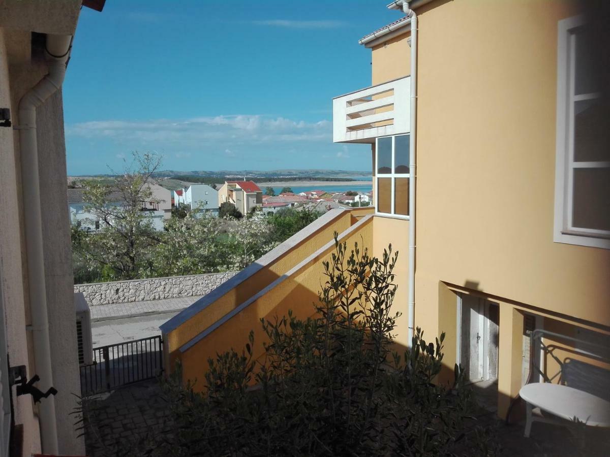 Apartment Ticic Povljana Kültér fotó